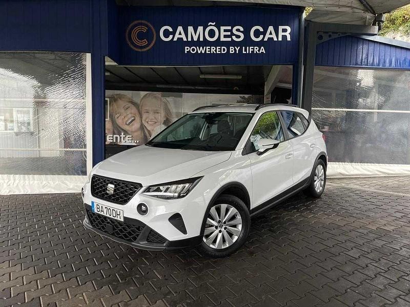 Branco Usado 2023 Seat Arona Style SUV | € 16.980 (Preço justo) - Imagem 1/4