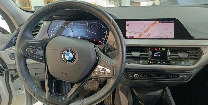 Usado BMW 116 116 HP (85 kW) 2021 Branco Citadino