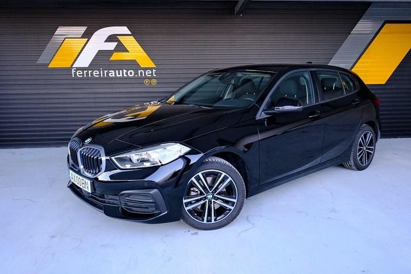 Preto Usado 2023 BMW 116 Advantage Citadino | € 25.800 (Preço justo) - Imagem 1/4