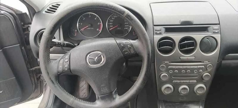 Usado Mazda 6 136 HP (100 kW) 2003 Cinzento Carrinha