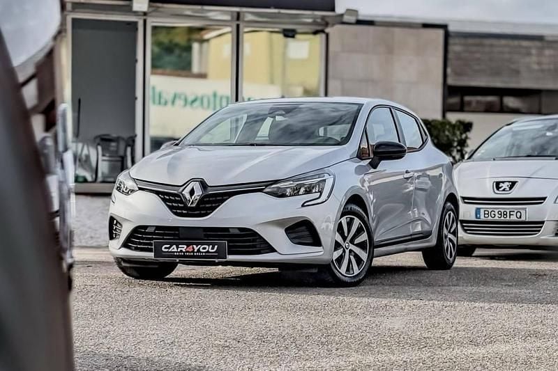 Cinzento Usado 2022 Renault Clio V LIMITED | € 14.990 (Bom preço) - Imagem 1/4