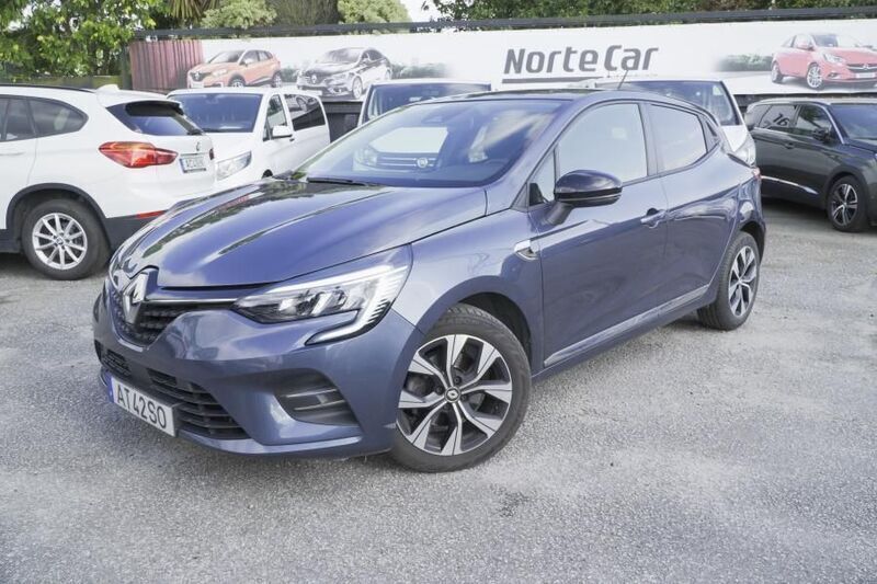 Cinzento Usado 2022 Renault Clio V | € 15.250 (Bom preço) - Imagem 1/4