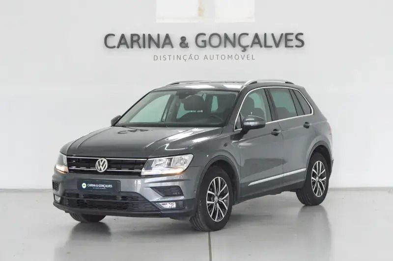 Cinza Usado 2018 VW Tiguan SUV | € 22.750 (Preço elevado) - Imagem 1/4