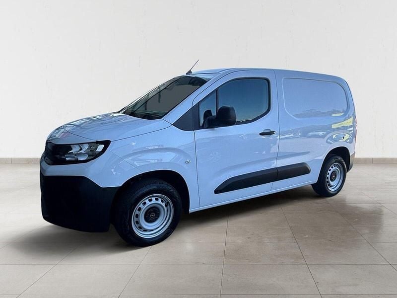 Usado Opel Combo 100 HP (73 kW) 2025 Branco Monovolume