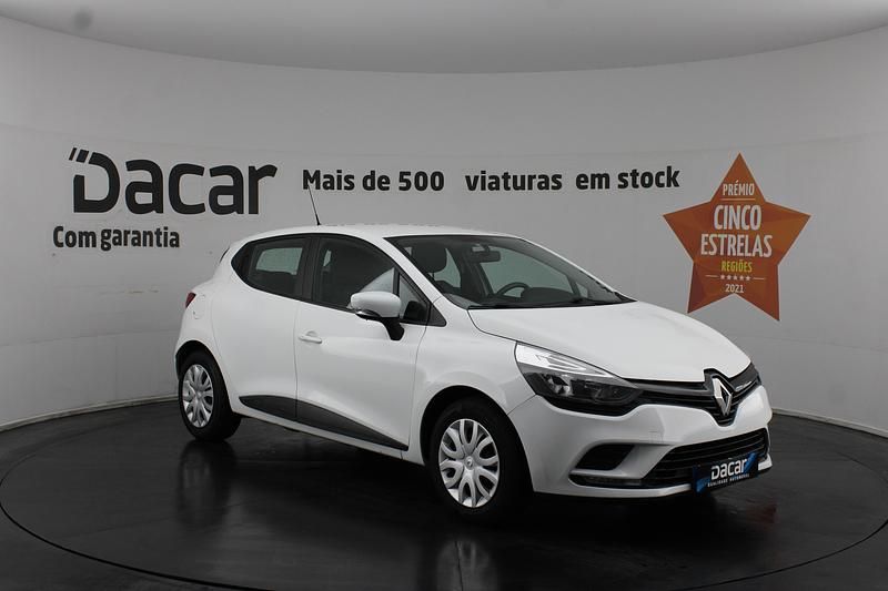 Branco Usado 2016 Renault Clio IV Zen | € 9.599 (Bom preço) - Imagem 1/4