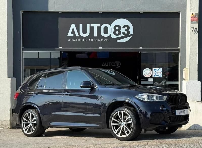 Azul Usado 2015 BMW X5 SUV | € 31.990 (Preço elevado) - Imagem 1/1
