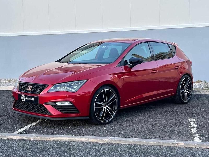 Vermelho Usado 2019 Cupra Leon Carrinha | € 29.490 (Preço justo) - Imagem 1/4