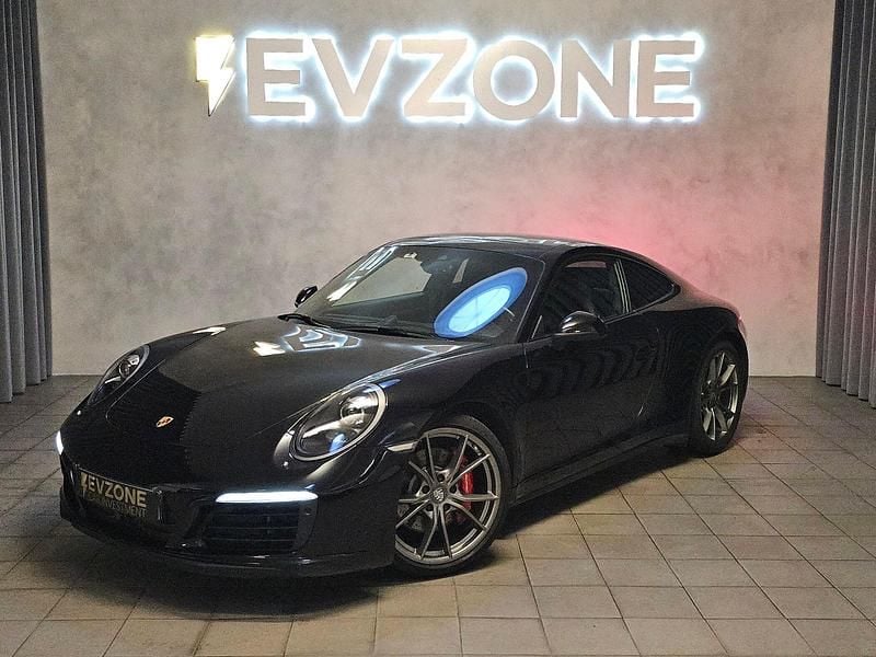 Preto Usado 2016 Porsche 911 Carrera 4S Coupé | € 109.990 - Imagem 1/4