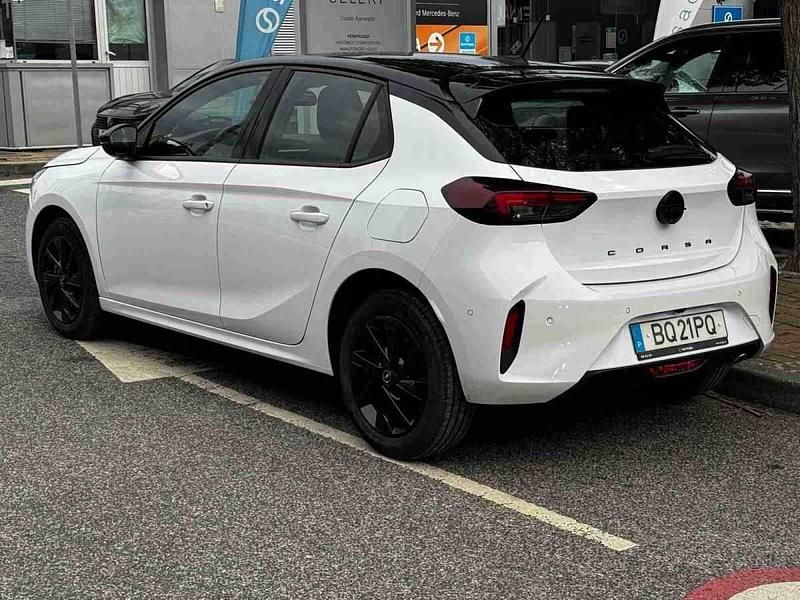 Usado Opel Corsa 101 HP (74 kW) 2025 Branco Citadino
