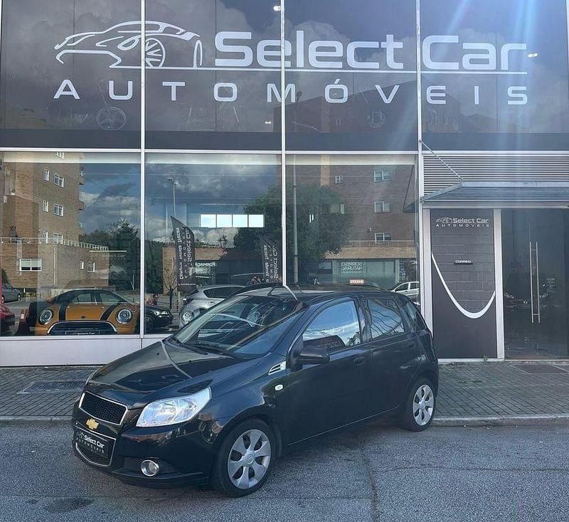 Preto Usado 2010 Chevrolet Aveo LS Citadino | € 3.950 - Imagem 1/4