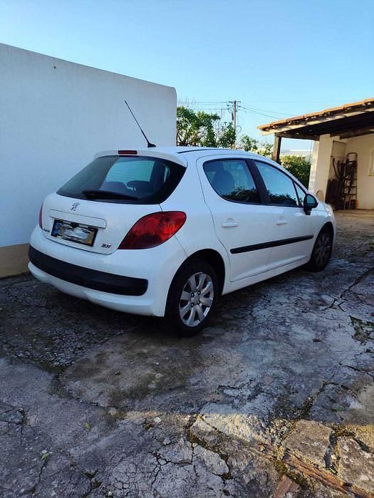 Usado Peugeot 207 60 HP (44 kW) 2009 Sedan