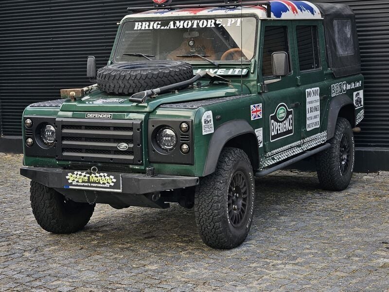 Verde Usado 2004 Land Rover Defender SUV | € 49.950 (Caro) - Imagem 1/4