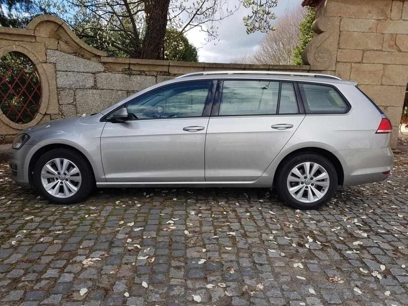 Usado VW Golf VII 150 HP (110 kW) 2014 Cinzento Carrinha