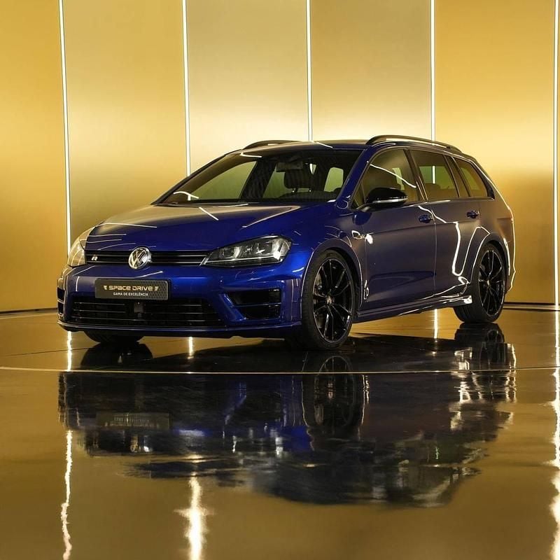 Azul Usado 2016 VW Golf VII | € 28.900 (Preço justo) - Imagem 1/4