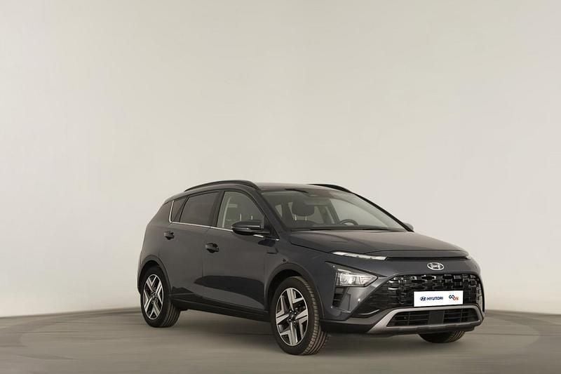 Cinzento Usado 2023 Hyundai Bayon Premium SUV | € 17.990 (Preço justo) - Imagem 1/4