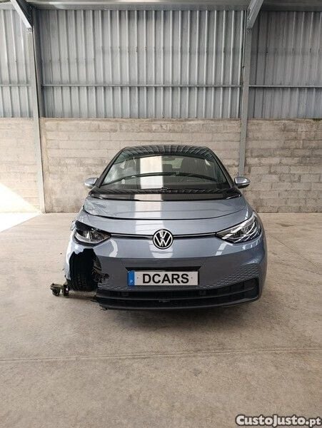 Cinza Usado 2021 VW ID.3 Pure Citadino | € 9.980 - Imagem 1/1