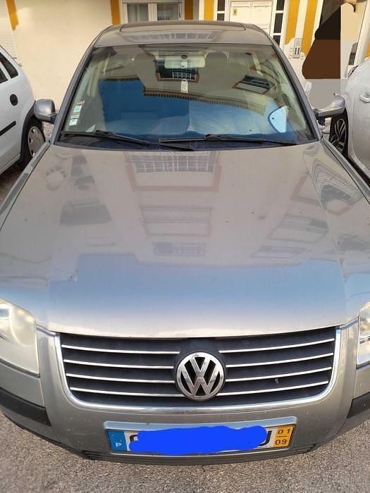 Usado 2001 VW Passat Sedan | € 4.100 (Preço justo) - Imagem 1/4