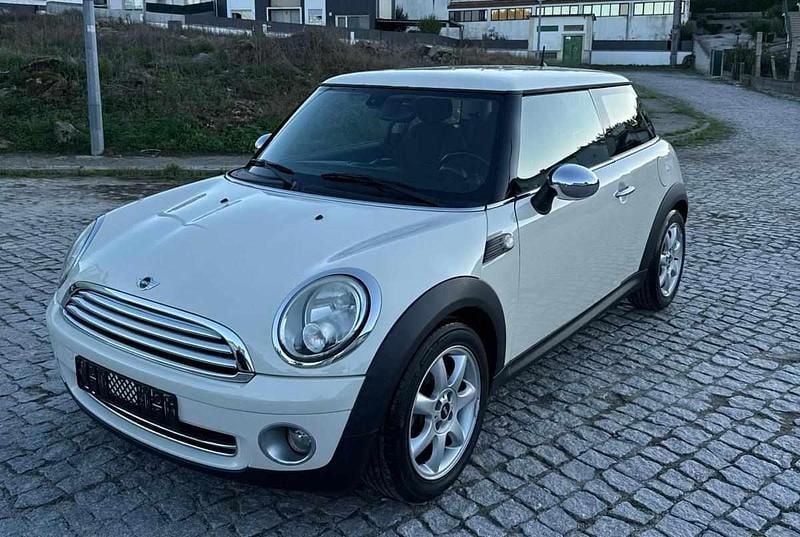 Branco Usado 2010 Mini ONE Citadino | € 7.650 (Preço justo) - Imagem 1/4