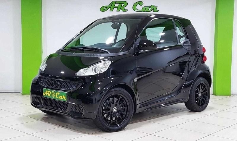 Preto Usado 2013 Smart ForTwo Coupé Coupé | € 6.450 (Preço justo) - Imagem 1/4