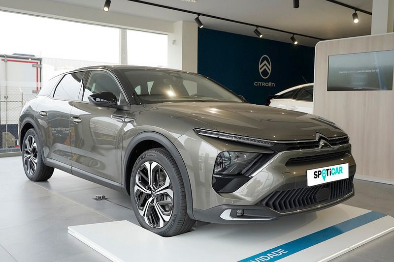 Cinzento Usado 2024 Citroën C5 X | € 36.990 (Bom preço) - Imagem 1/4