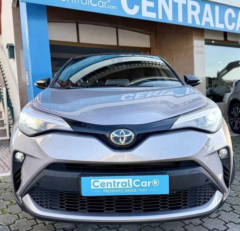 Usado Toyota C-HR Style 122 HP (89 kW) 2020 Cinzento SUV