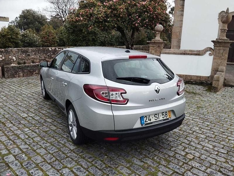 Usado Renault Mégane III 110 HP (80 kW) 2013 Sedan