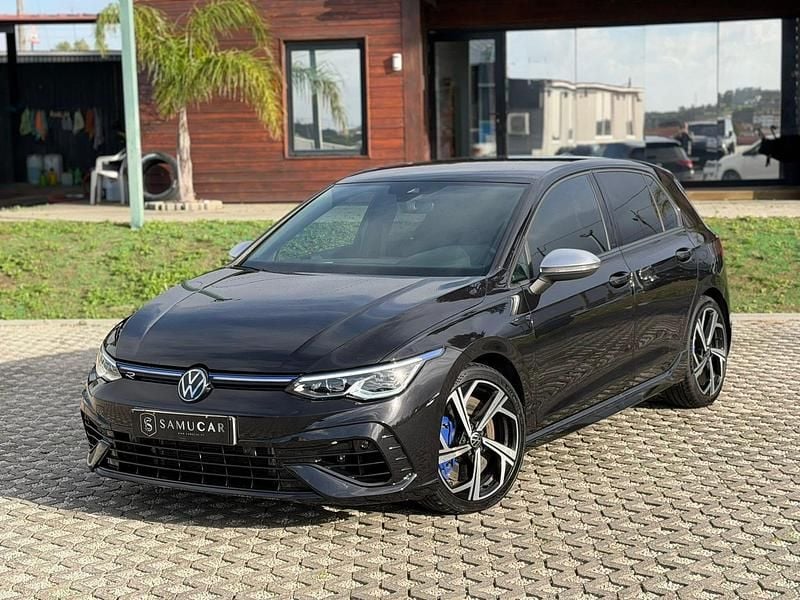 Preto Usado 2023 VW Golf VIII R Carrinha | € 44.990 (Caro) - Imagem 1/4