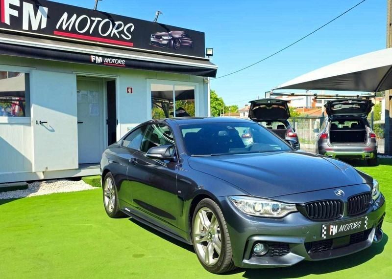 Cinzento Usado 2017 BMW 425 Coupé | € 30.990 - Imagem 1/4