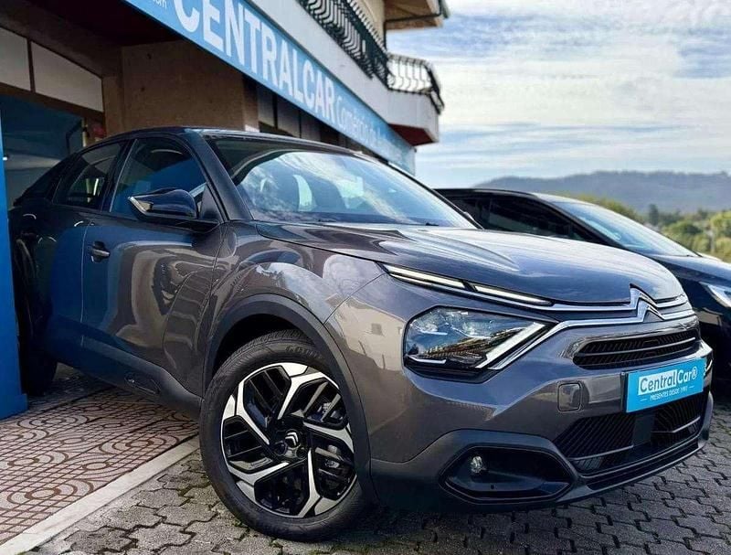 Cinza escuro Usado 2023 Citroën C4 Feel SUV | € 18.950 (Bom preço) - Imagem 1/4