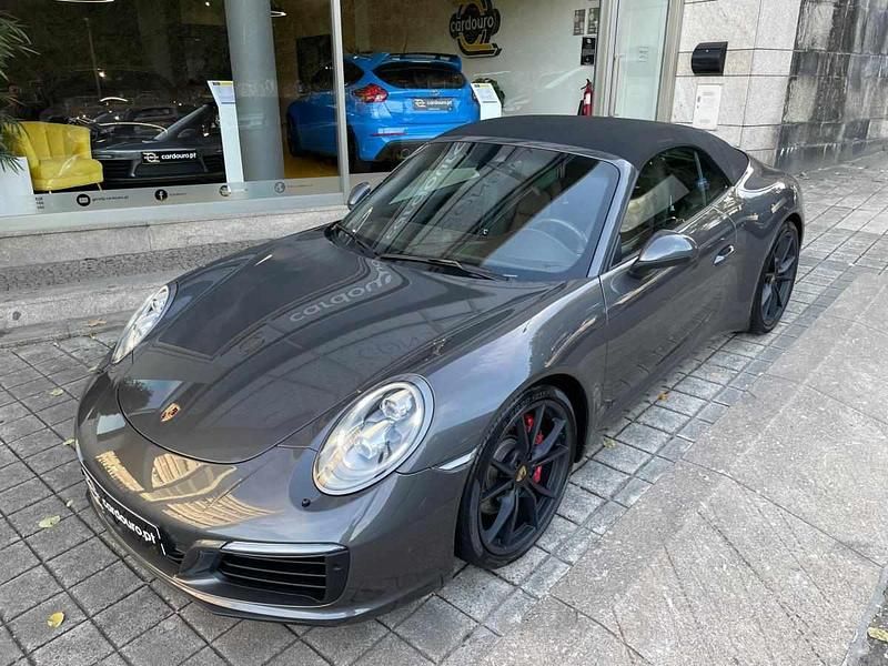 Usado Porsche 911 Carrera S Cabriolet 420 HP (308 kW) 2016 Cinzento Cabrios