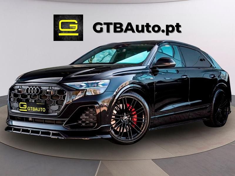 Preto Novo 2025 Audi Q8 Ambiente SUV | € 174.900 - Imagem 1/4