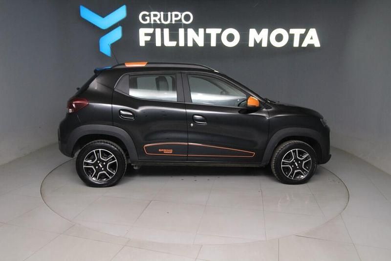 Usado Dacia Spring Expression 33 kW (45 HP) 2023 Preto Citadino