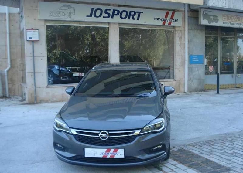 Cinzento Usado 2018 Opel Astra Sport Carrinha | € 11.750 (Preço justo) - Imagem 1/4