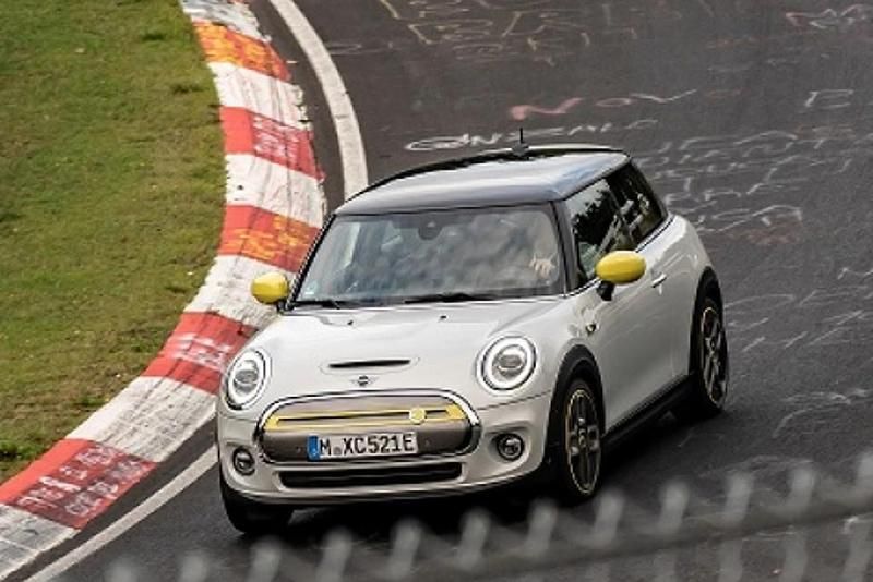 Usado Mini Cooper SE 135 kW (184 HP) 2020 Branco Citadino