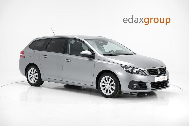 Usado Peugeot 308 Style 102 HP (75 kW) 2020 Cinza Carrinha