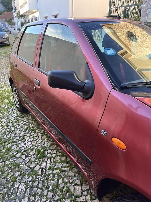 Usado Fiat Punto 1998 Sedan