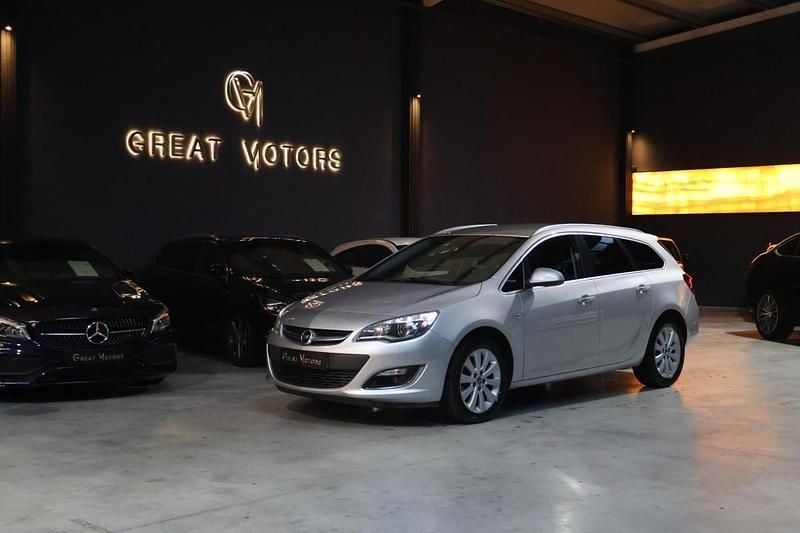 Cinzento Usado 2016 Opel Astra Sport Carrinha | € 10.000 (Bom preço) - Imagem 1/4