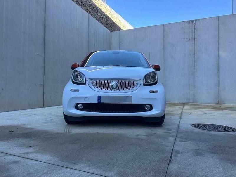 Usado Smart ForTwo Coupé 90 HP (66 kW) 2014 Branco Coupé