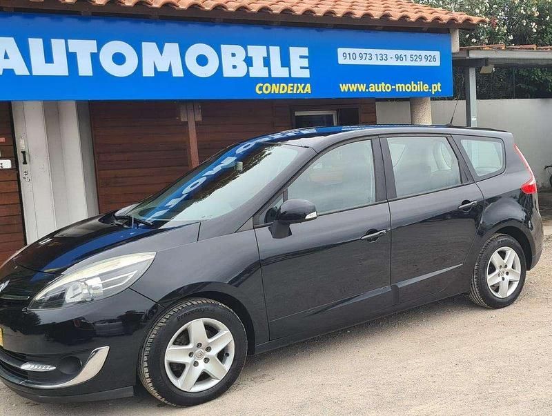 Preto Usado 2013 Renault Grand Scénic III Monovolume | € 7.500 (Caro) - Imagem 1/4