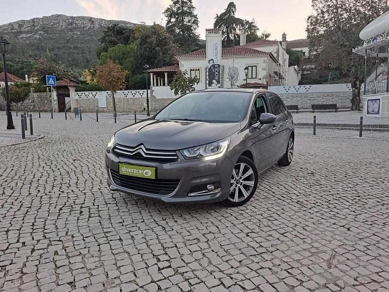 Cinzento Usado 2016 Citroën C4 | € 9.950 (Preço justo) - Imagem 1/4
