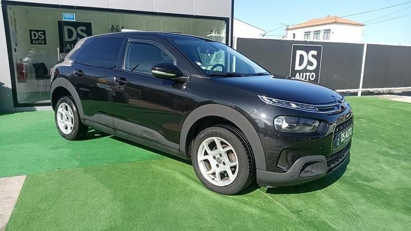 Usado Citroën C4 Cactus 102 HP (75 kW) 2019 Preto Citadino
