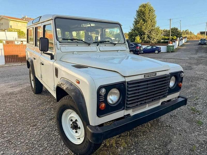 Branco Usado 2000 Land Rover Defender | € 37.500 (Preço justo) - Imagem 1/4