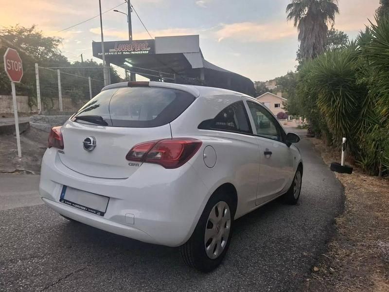 Usado Opel Corsa 75 HP (55 kW) 2019 Branco Van