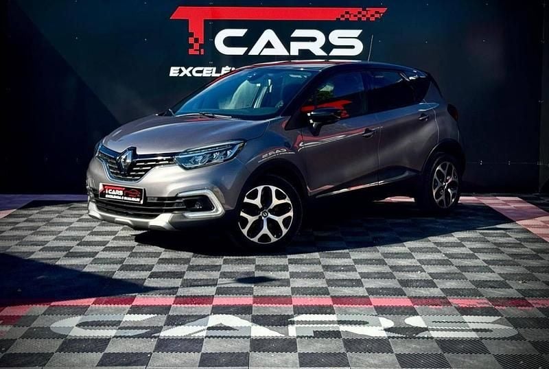 Cinza Usado 2019 Renault Captur Intens SUV | € 15.900 (Bom preço) - Imagem 1/4