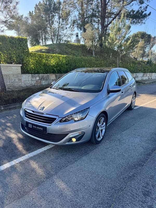 Usado Peugeot 308 Allure 115 HP (84 kW) 2014 Cinza Carrinha