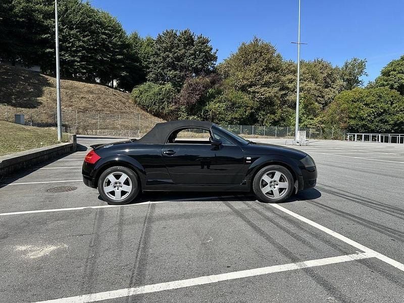 Usado Audi TT Roadster 150 HP (110 kW) 2003 Cabrios