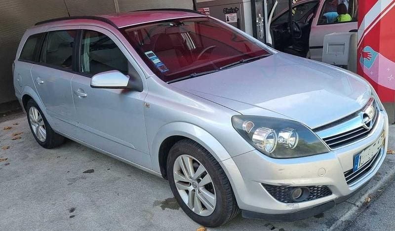 Usado 2008 Opel Astra Cosmo Sedan | € 2.490 (Super Preço) - Imagem 1/4