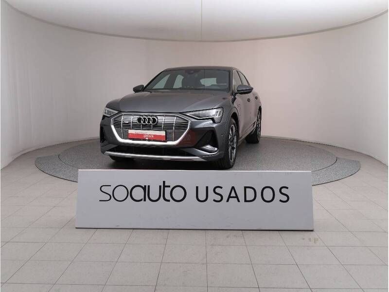 Cinzento Usado 2021 Audi e-tron SUV | € 38.990 (Bom preço) - Imagem 1/4