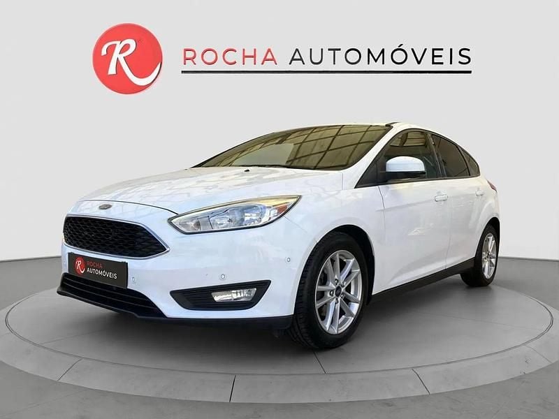 Branco Usado 2018 Ford Focus Trend+ | € 12.499 (Super Preço) - Imagem 1/4