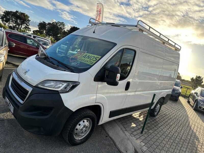 Branco Usado 2020 Peugeot Boxer Van | € 17.990 (Bom preço) - Imagem 1/4